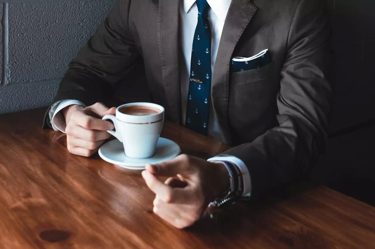 5 Major Advantages of Working with a Music Manager featured image