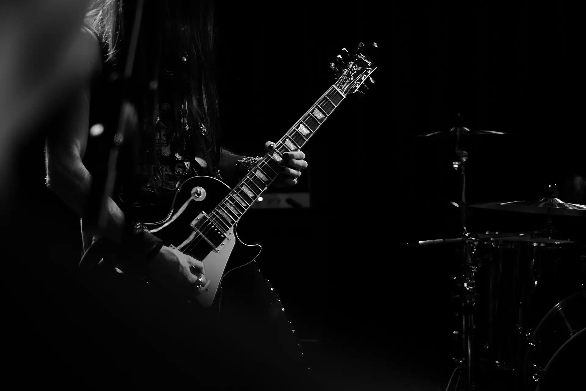 8 Benefits of Working with a Pro Music Manager featured image