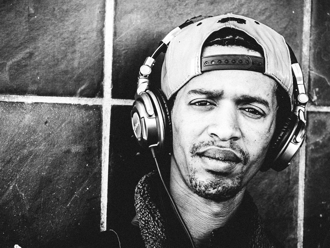 The Basics of Music Promotion for Indie Artists featured image