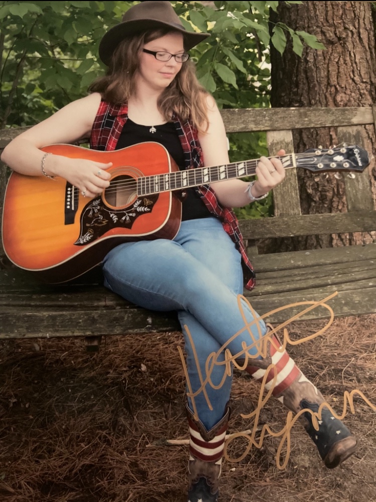 Boston-Born, Rising Nashville Country Star Takes the Stage – Introducing the Brilliance of Heather Lynn featured image