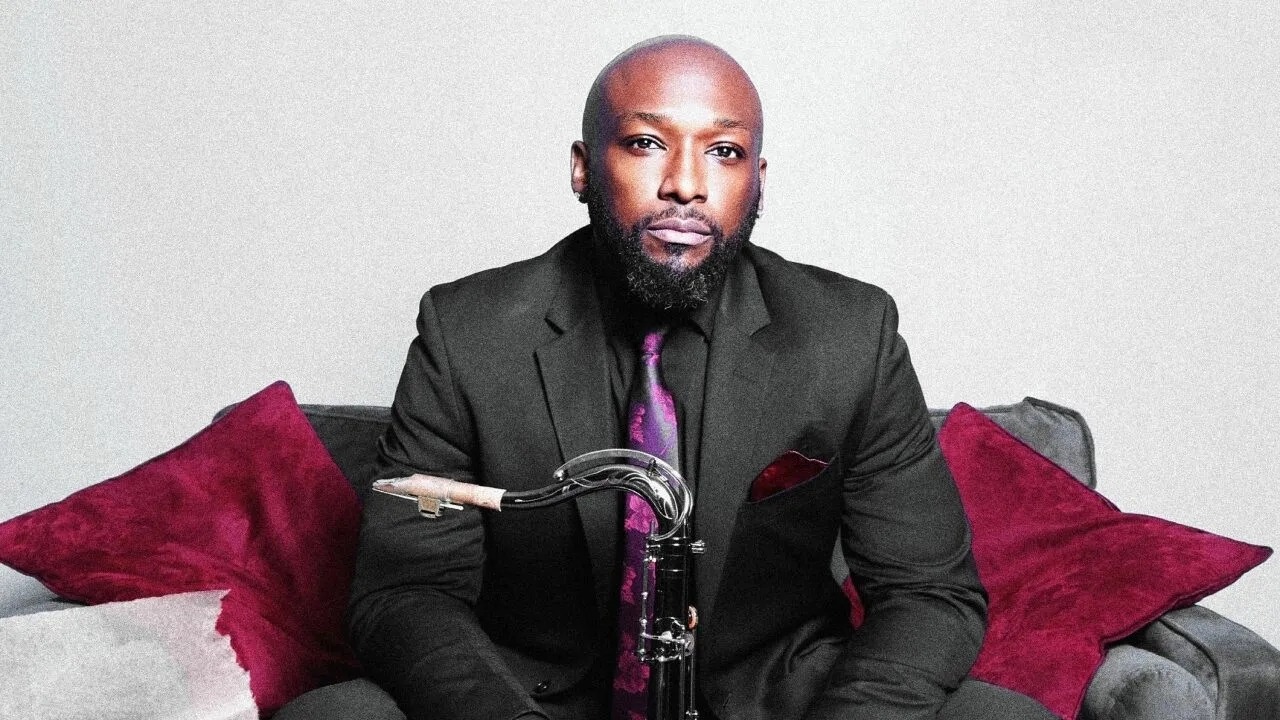Delivering Unique Jazz, Chill-Hop, and R&B Fusions- Eric Thomas Stuns with New EP “The Living Room Sessions” featured image