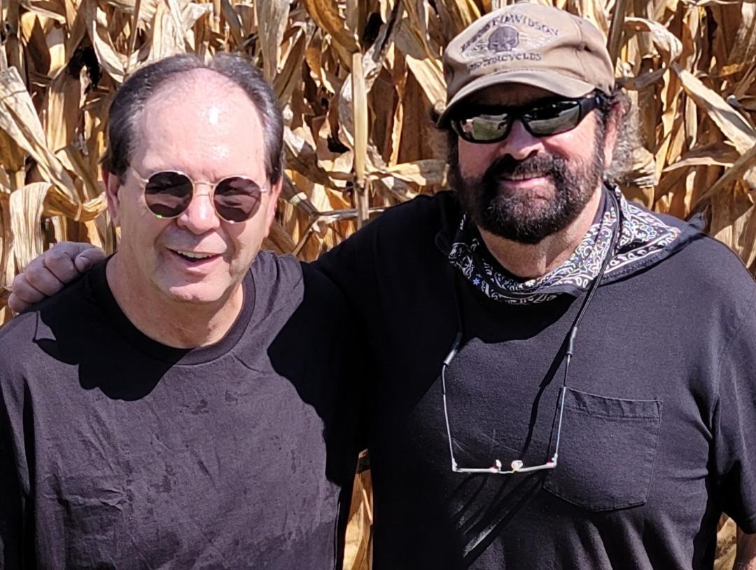 Hitmaker Bill Hicks and Legendary Producer Neal James Reignite the Blues Scene with “She’ll Never Know” featured image