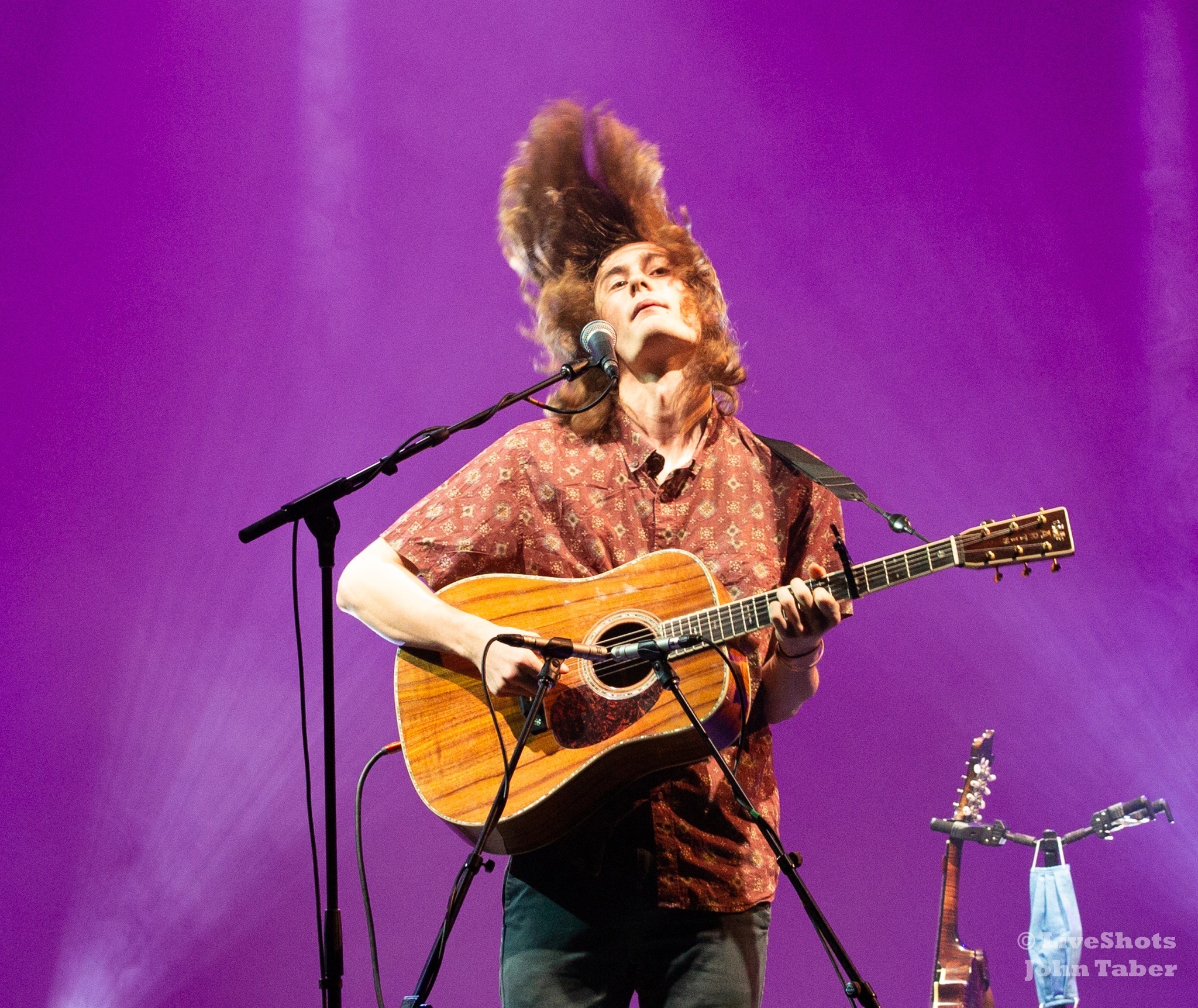 Kyle Ledson Announces Album Release, ‘Left It All Behind’ featured image