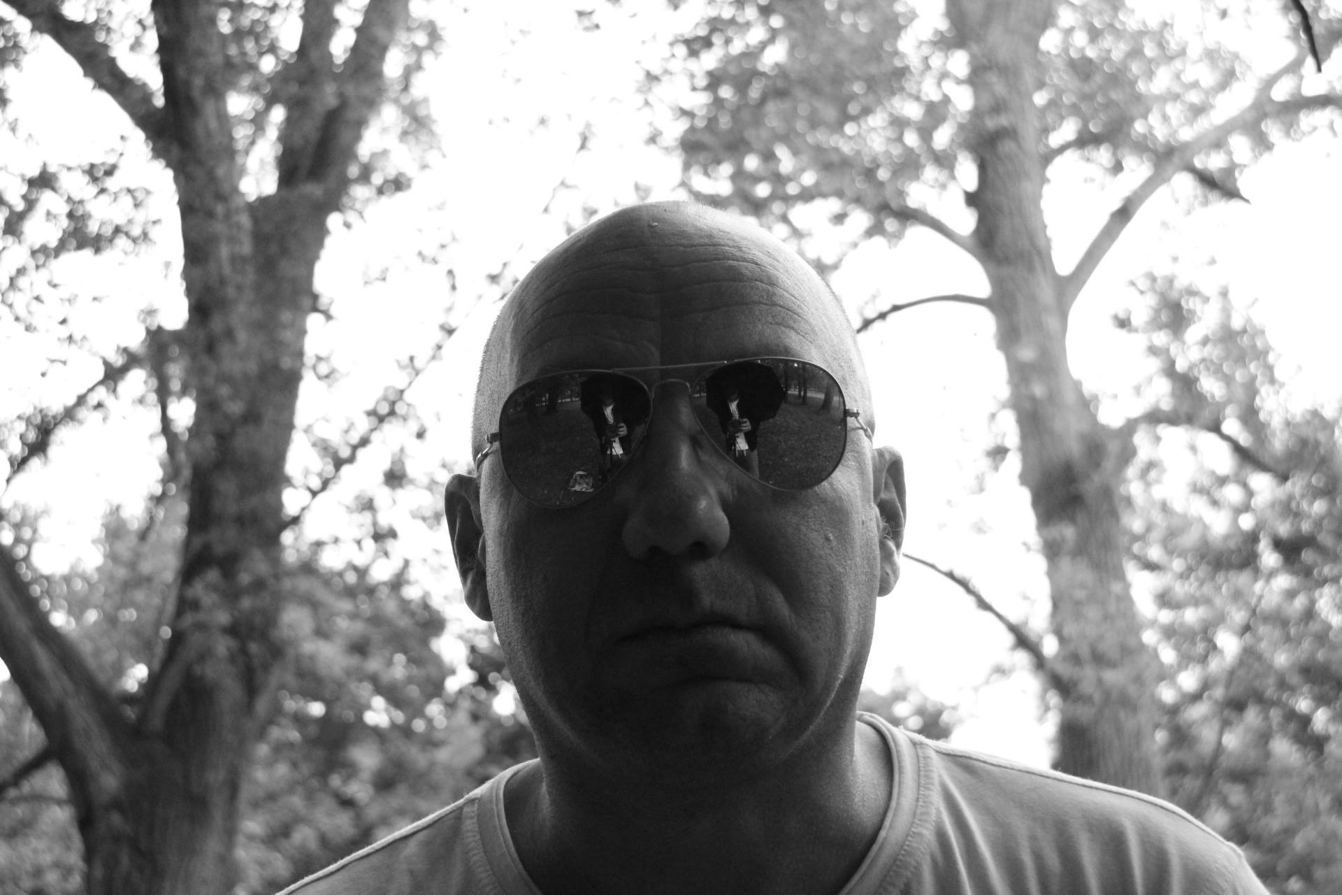Meet Rob W: Merging Electric Pop with Storytelling from Vienna featured image