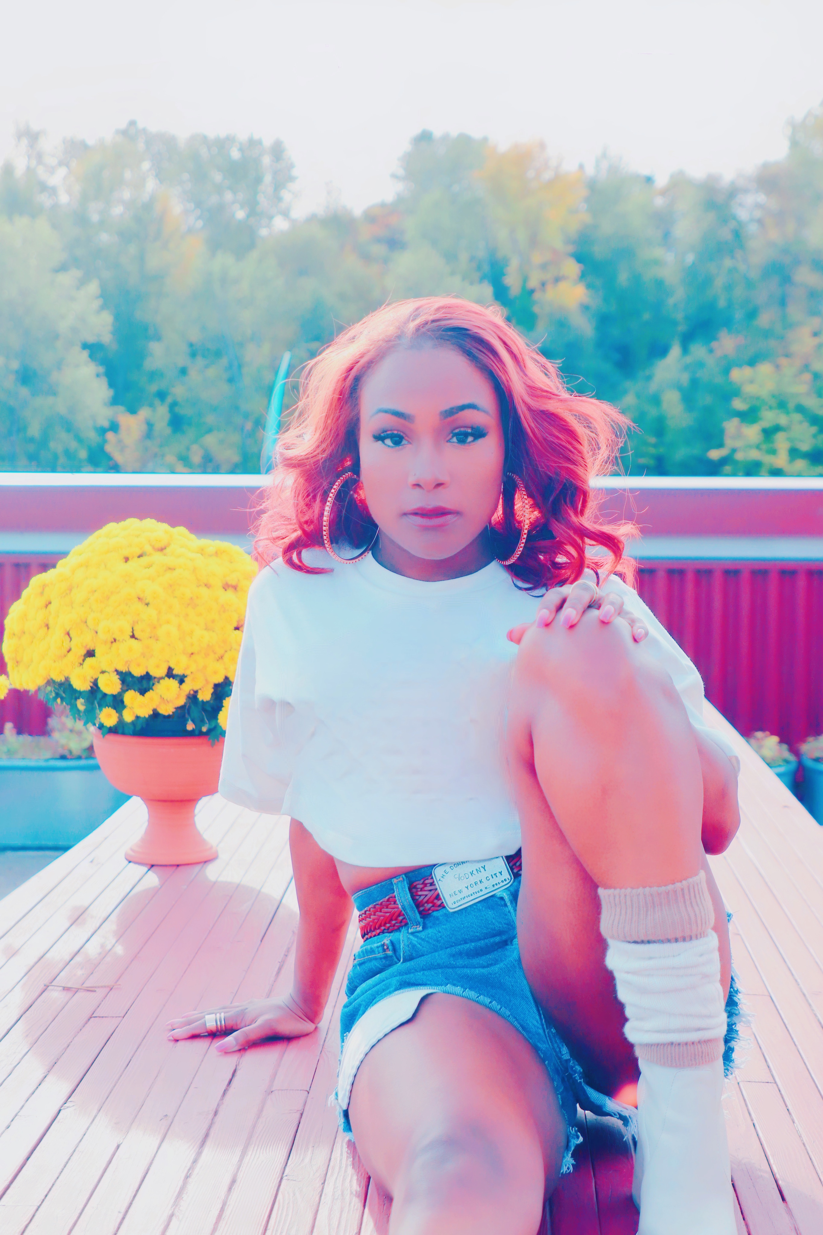 Mesmerizing Listeners with a Dynamic and Unique Blend – Ro’Nae Shines Bright with Stellar New Single “Instincts” featured image