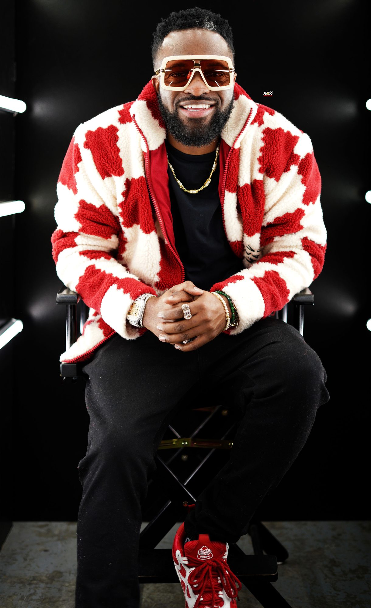 Setting the Dance Floor Ablaze with Rhythmic Hip-Hop and R&B Fusion – Money Coach Unveils \”Baby Tonite\” featured image